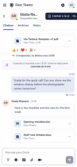 Un chat de Dazr Teams en un móvil