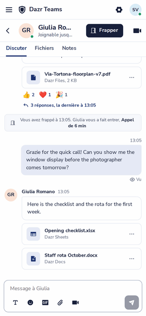 Un chat dans Dazr Teams sur un téléphone