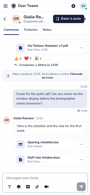 Uma conversa no Dazr Teams num telemóvel